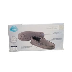 Men's Gray Slippers -Memory Foam, Size Medium (8-9)